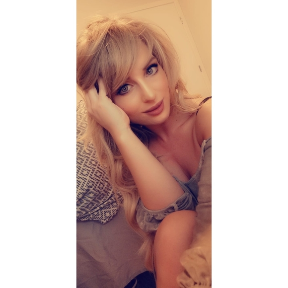 ellebee9494